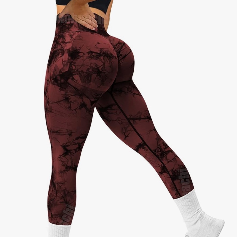 Stylish Maroon Tie-Dye Women's Leggings
